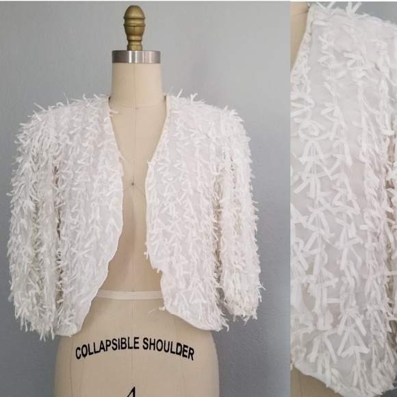 Vintage Jackets & Blazers - Vintage textured bolero jacket
